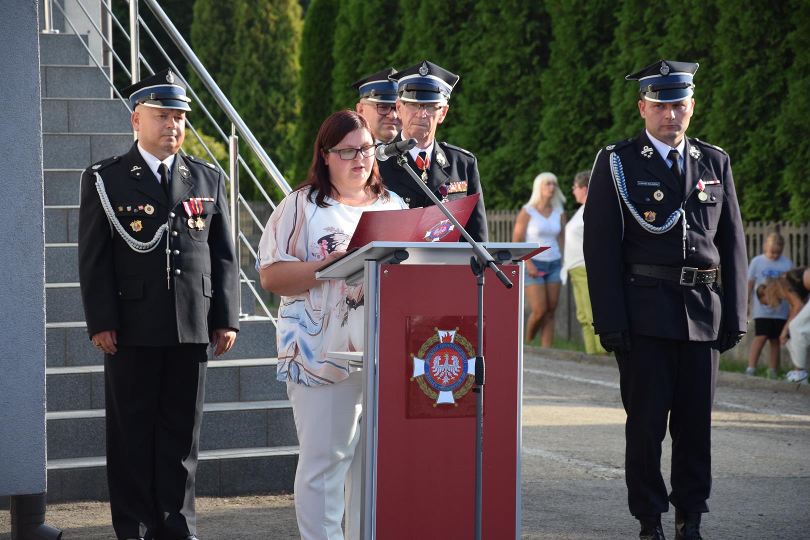 Zdjęcie przedstawia fragment uroczystości 100 lecia OSP Toporowice