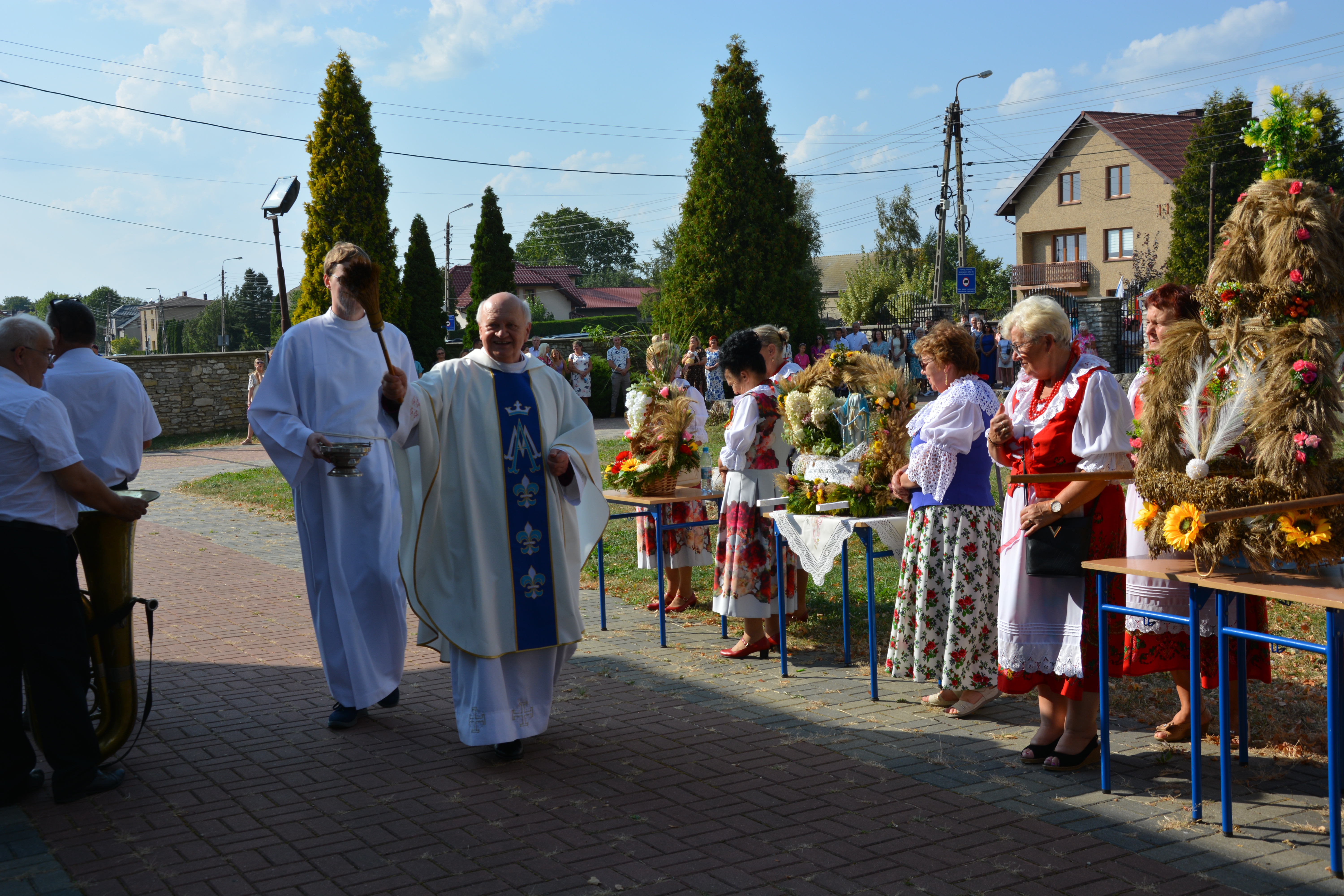 Zdjęcie przedstawia fragment mszy świętej