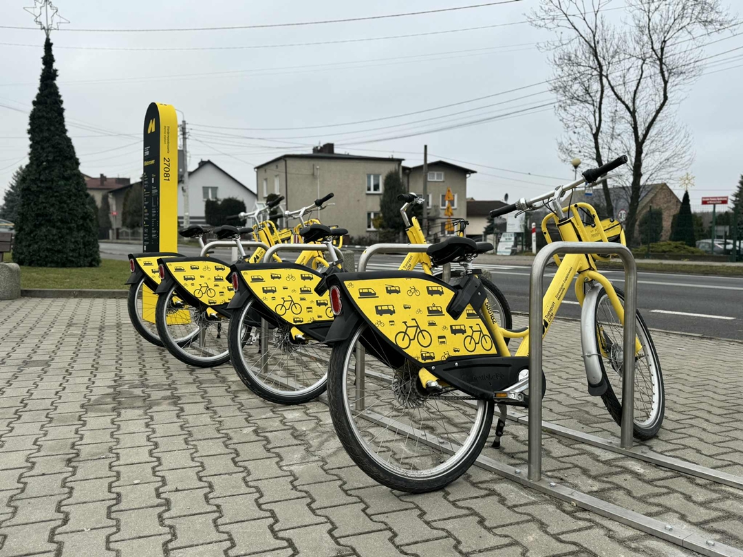 Zdjęcie przedstawia metrorowery
